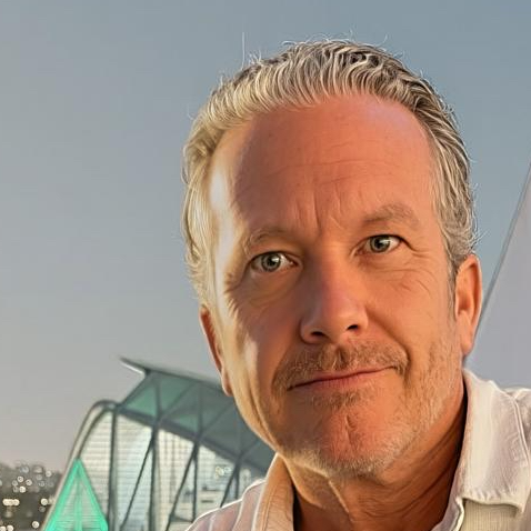 Brett Schneider headshot